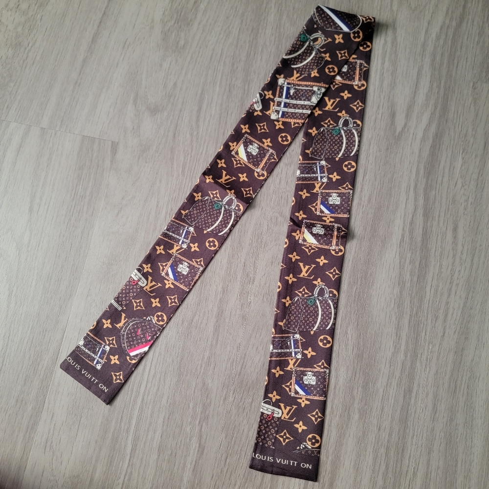 Sale🎉 1pc Bag Twilly, Hair Tie, Scarf,  Twilly Scarf Accessory